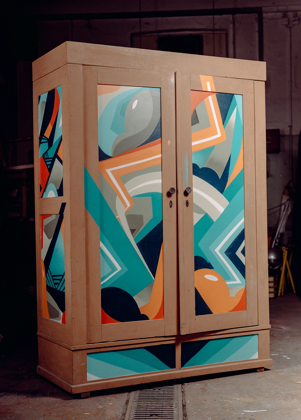 ohpardon-graffiti-furniture-streetart-custom-furniture-04-2019_mg_0609